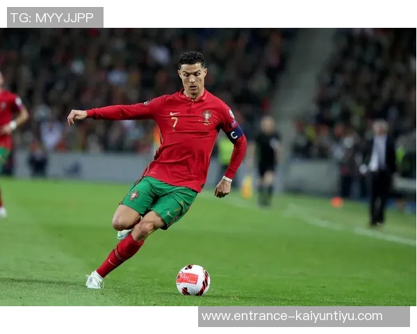 圣洛伦与帕尔梅的精彩对决揭示足球战术与球队实力的较量